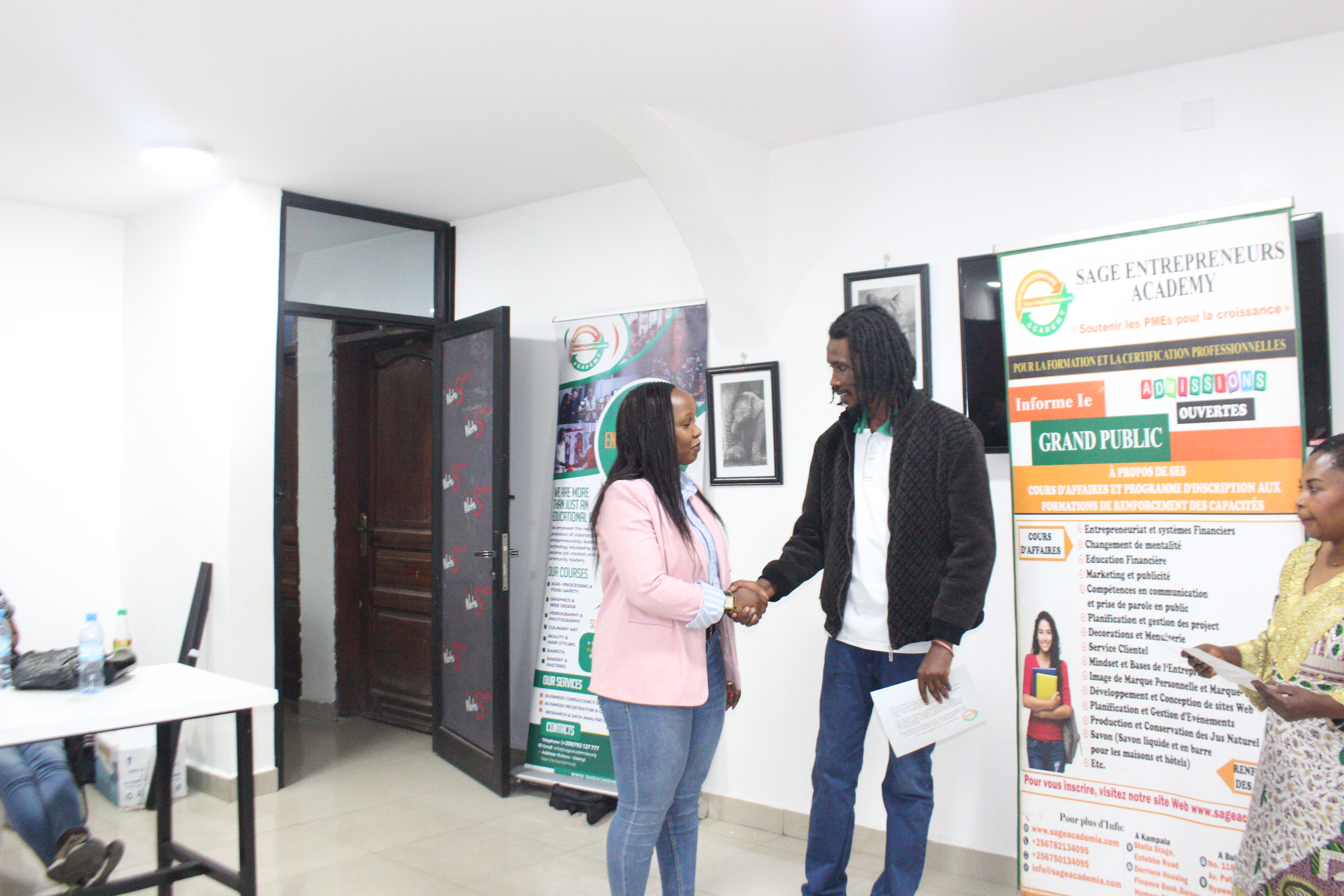 Sage Entrepreneurs Academy Welcomes a New Partner, Volunteer Hub